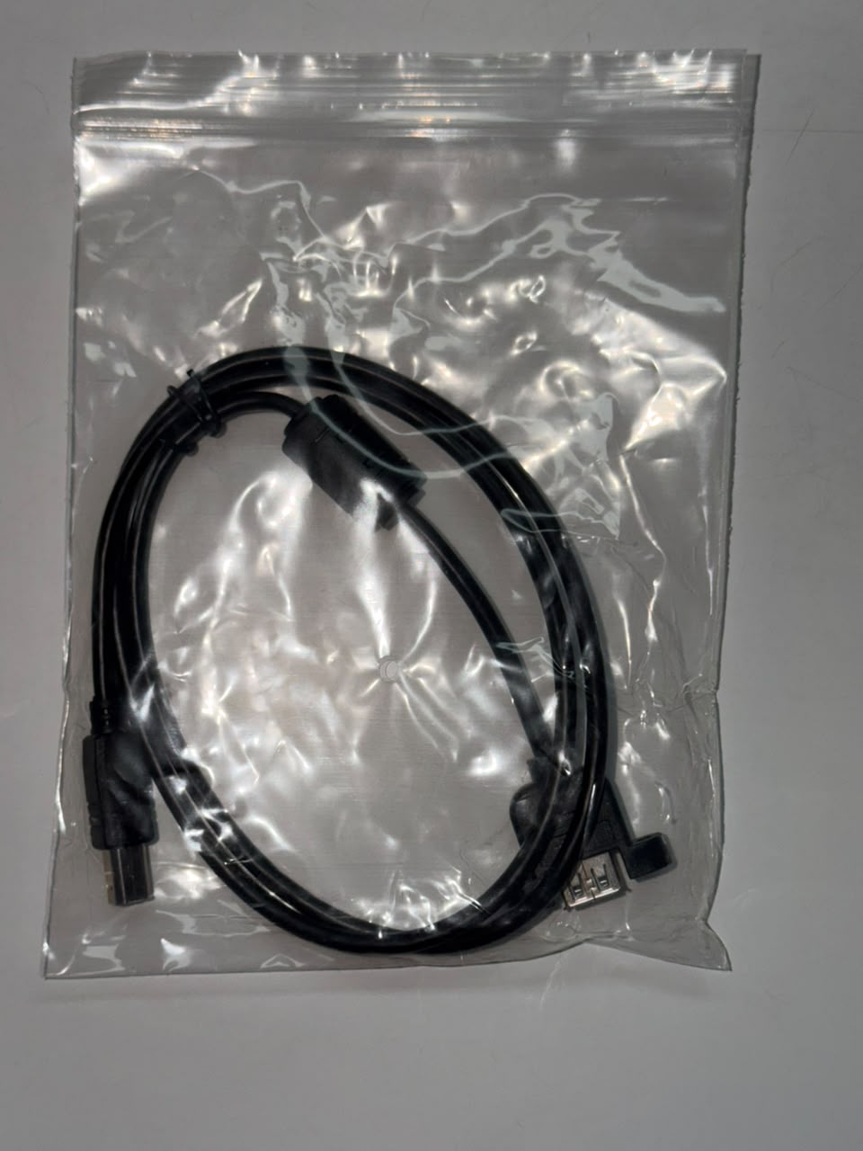 Cable de Señal VDA USB Macho a Hembra con Filtro de Ferrita